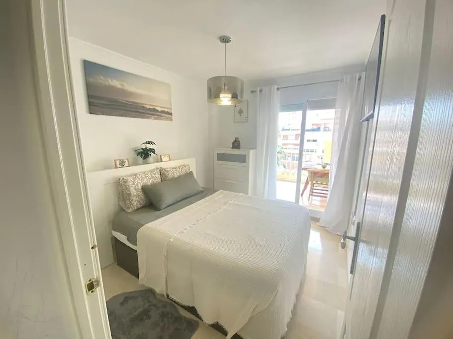 Apartamento Fabuloso Apartamento En Benalmadena Con Piscina