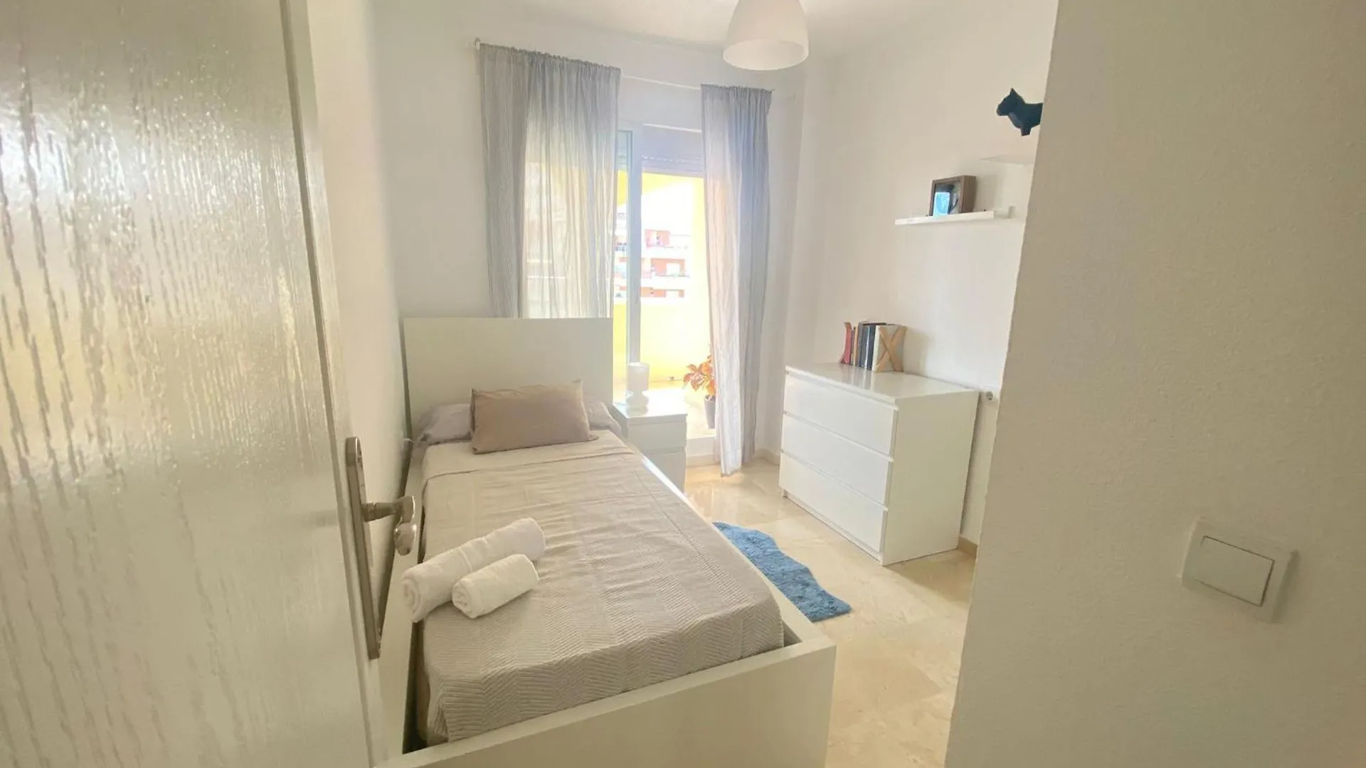 Apartamento Fabuloso Apartamento En Benalmadena Con Piscina 0*,